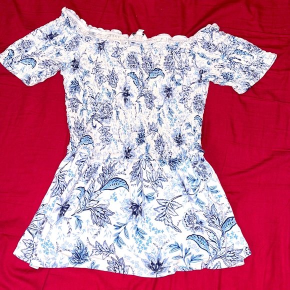 It’s from Reitmans - Picture 1 of 1